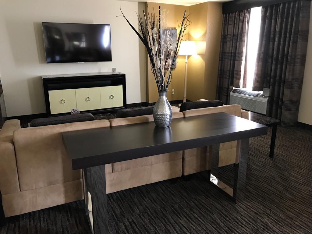Ramada By Wyndham Terrible'S Hotel & Casino Jean Buitenkant foto