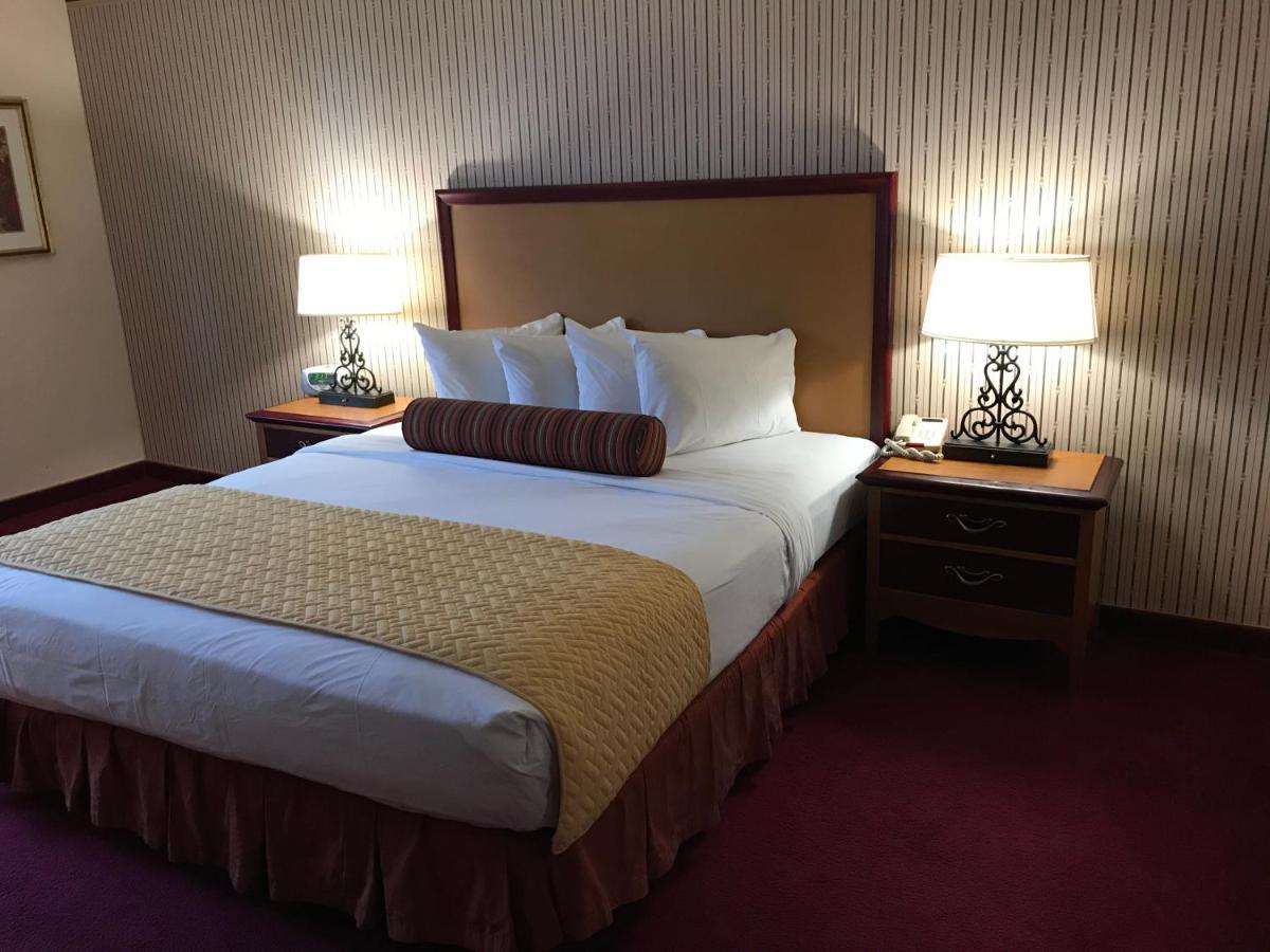 Ramada By Wyndham Terrible'S Hotel & Casino Jean Buitenkant foto