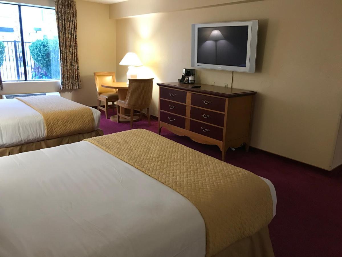 Ramada By Wyndham Terrible'S Hotel & Casino Jean Buitenkant foto
