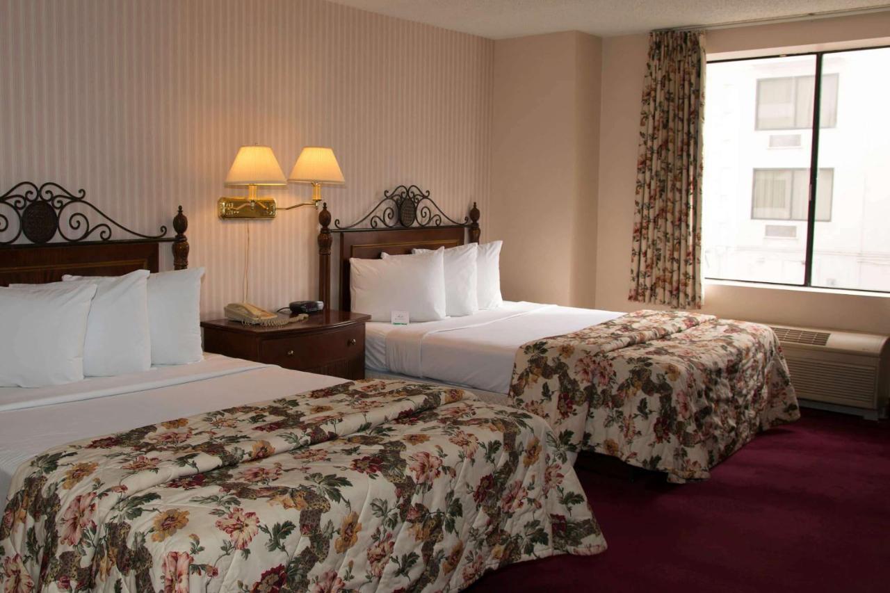 Ramada By Wyndham Terrible'S Hotel & Casino Jean Buitenkant foto